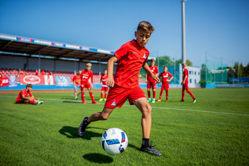 4e005b403fec2cc270a575ab0b1f858f